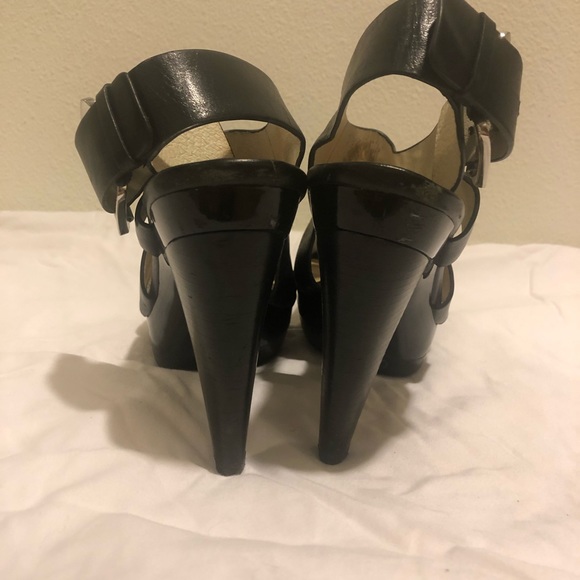 MICHAEL Kors Carla Leather Platform Sandal BLACK - Picture 9 of 9